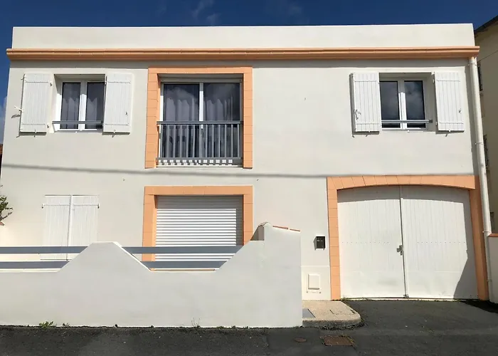 Villa Royale - T1 Bis De 31M2 - Proche Centre Ville